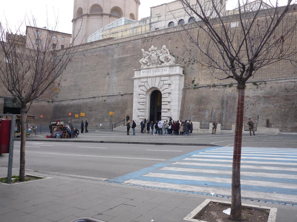 My Bed Vatican Museum روما المظهر الخارجي الصورة