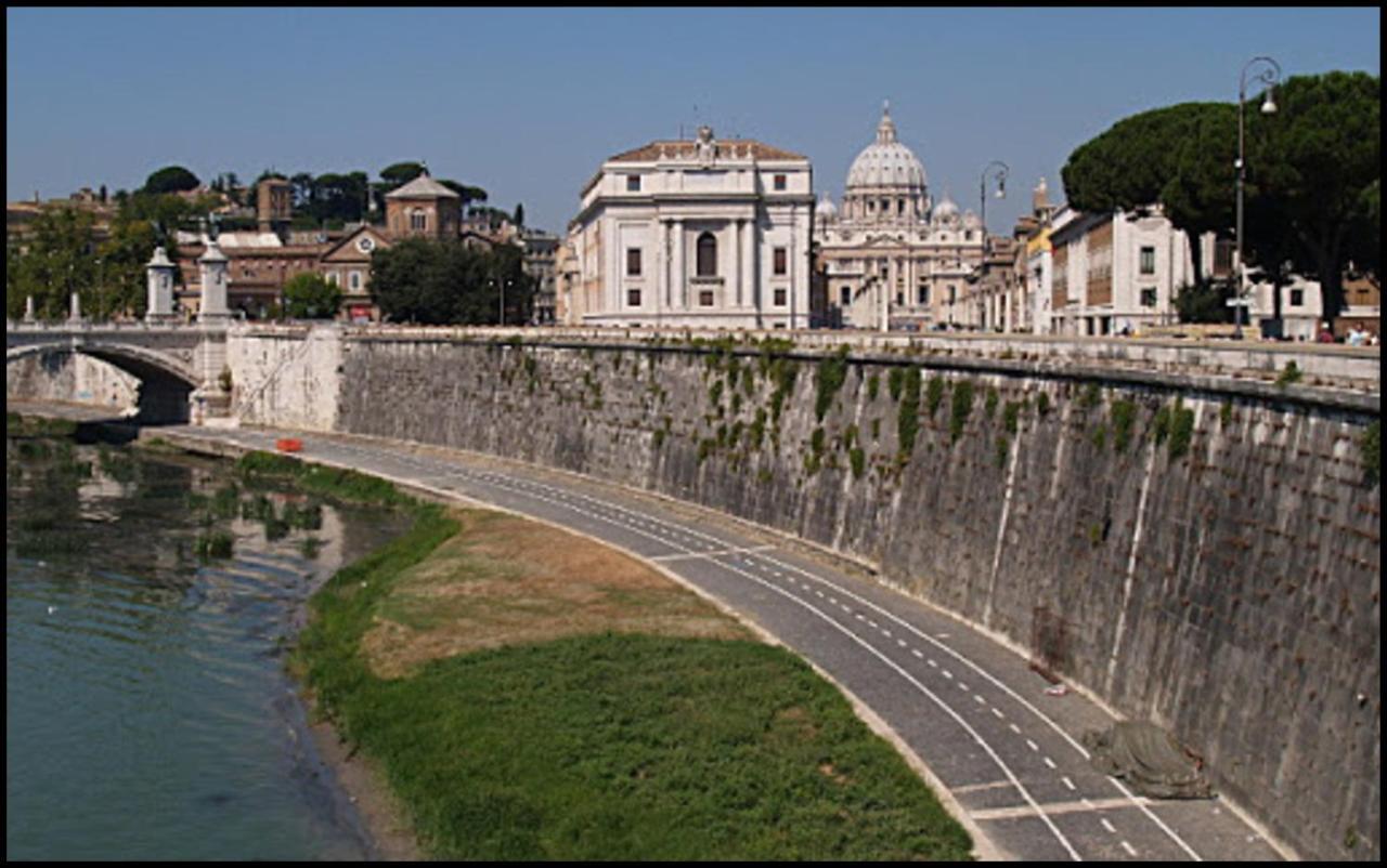 My Bed Vatican Museum روما المظهر الخارجي الصورة